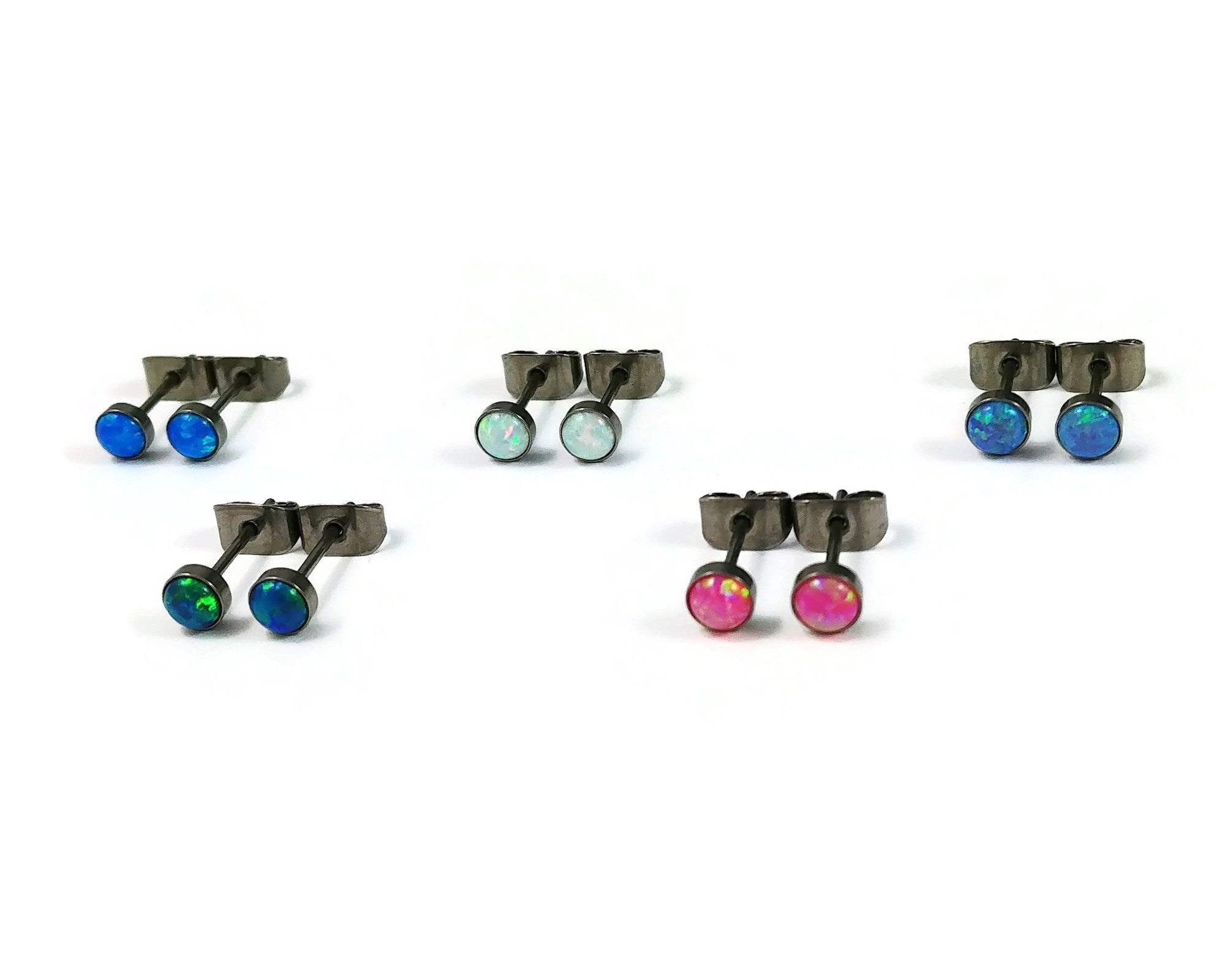 Titanium stud earrings