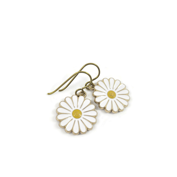 Daisy gold niobium earrings