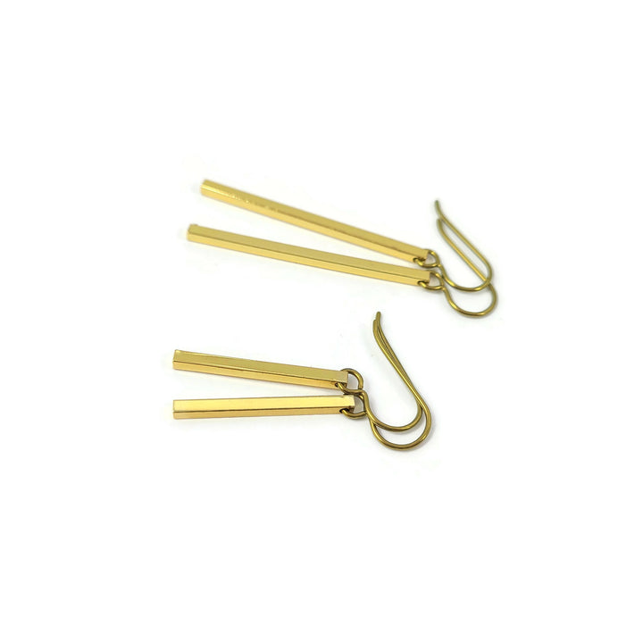 Gold minimalist rectangle niobium earrings