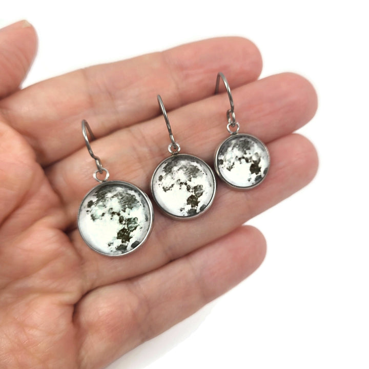 Full moon earrings