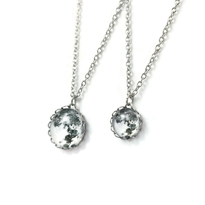 Full moon necklace