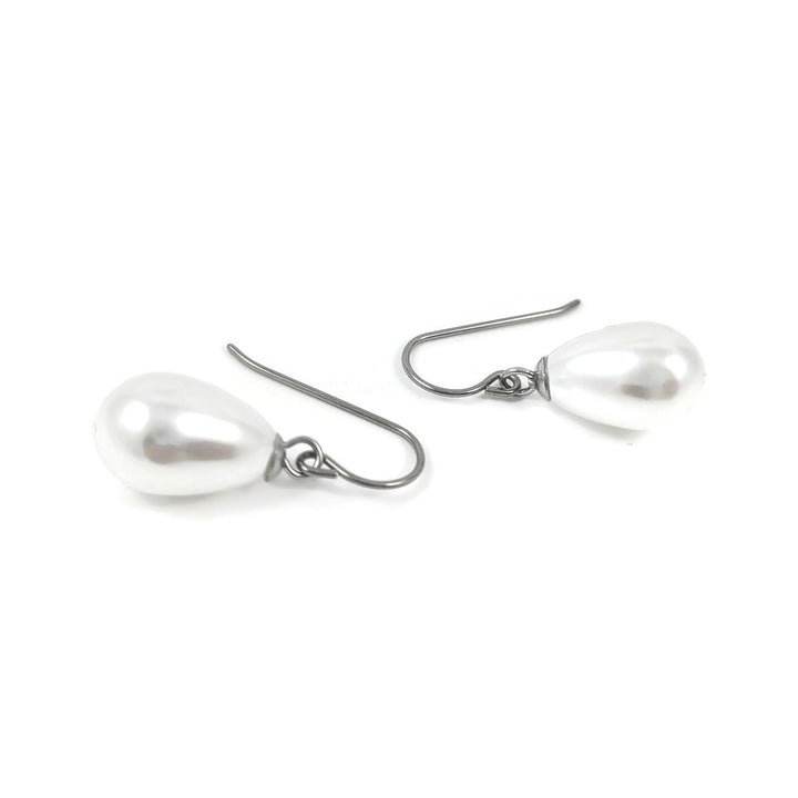 Pearl teardrop titanium earrings