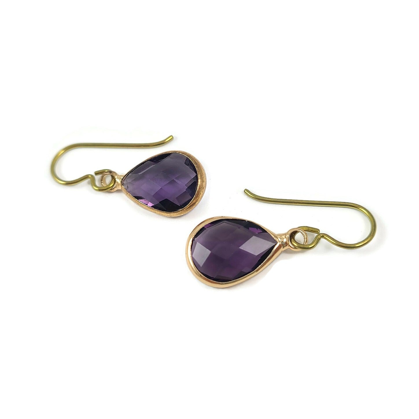 Amethyst drop gold niobium earrings