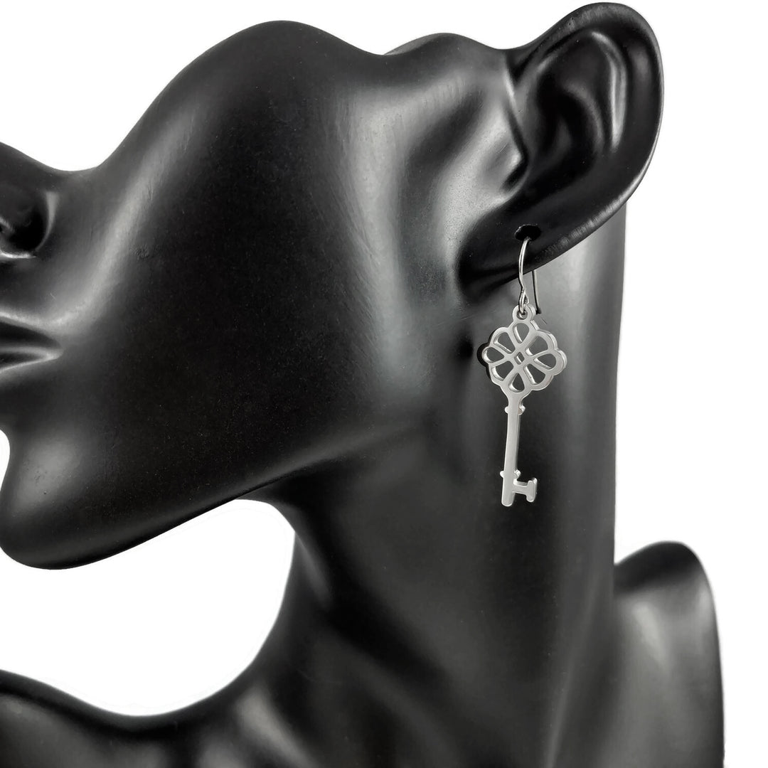 Boucles d'oreille clé victorienne - Titane et inox 