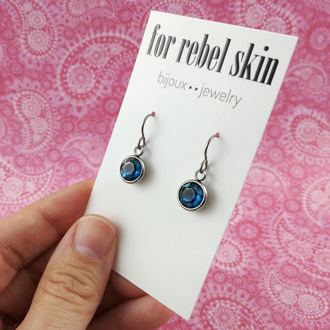 Blue rhinestone faceted dangle earrings - Pure titanium, stainless steel and rhinestone