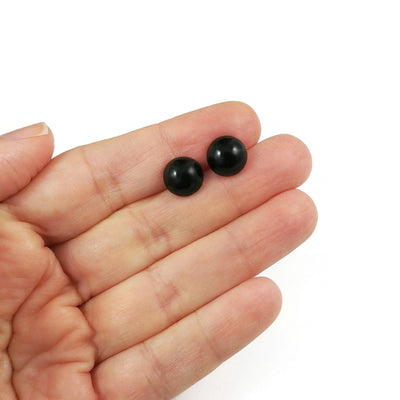 Black agate stud earrings