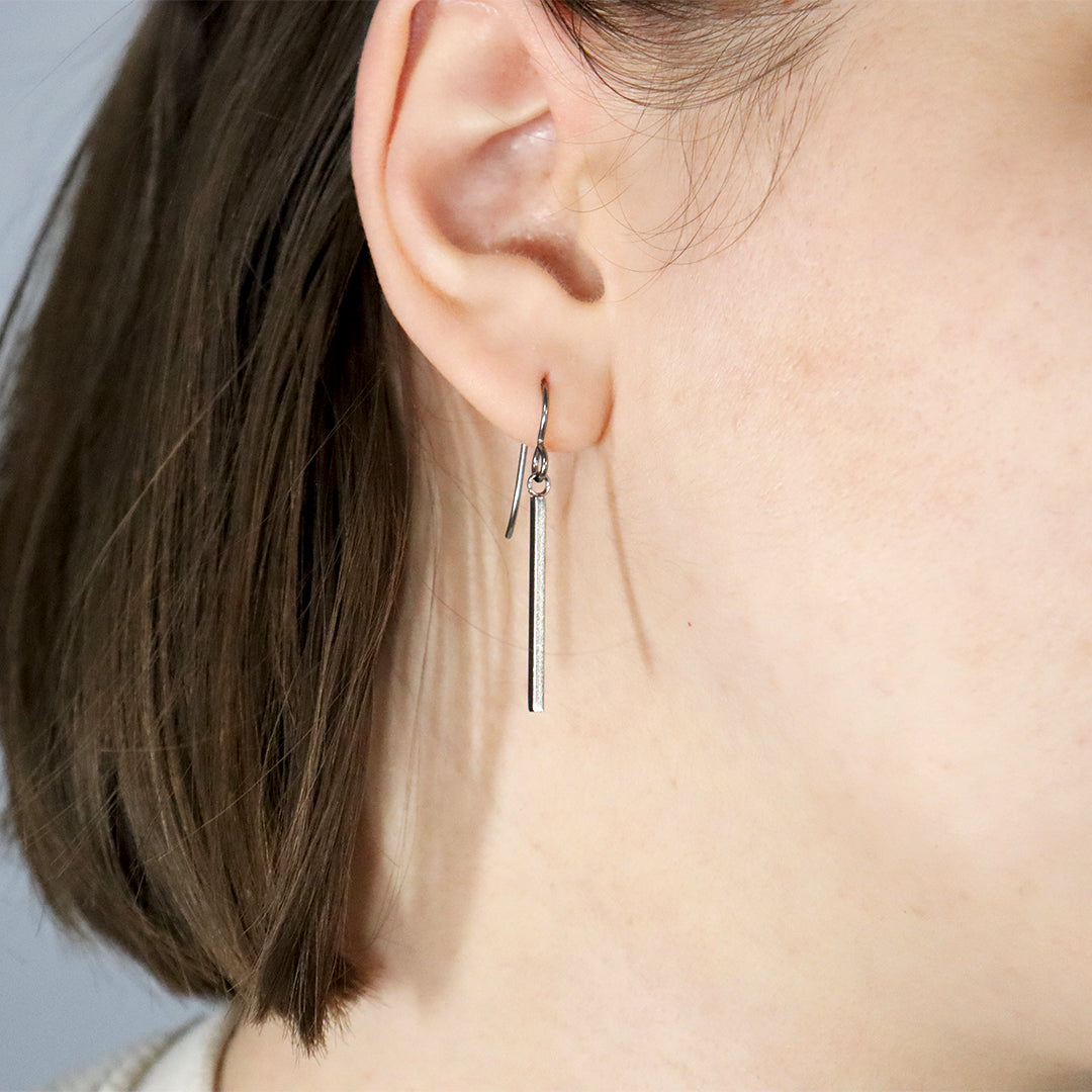 Silver minimalist rectangle dangle earrings - Hypoallergenic pure titanium and stainless steel