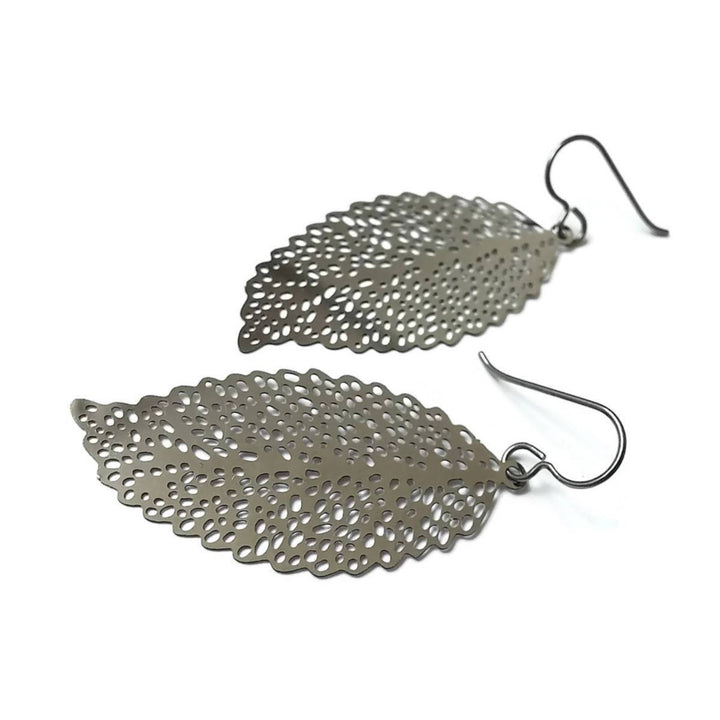 Silver leaf dangle earrings - Pure titanium and stainless steel