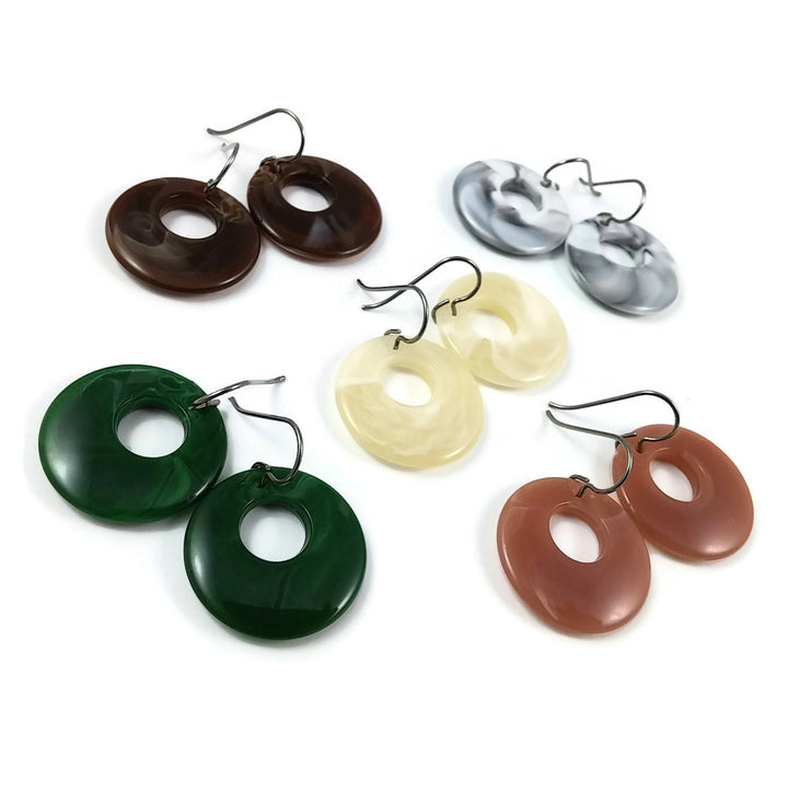 Hoops dangle earrings, 5 colors available - Hypoallergenic pure titanium and resin earrings