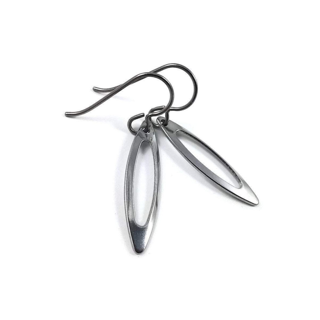 Fine oval dangle earrings - Hypoallergenic pure titanium and stainless steel