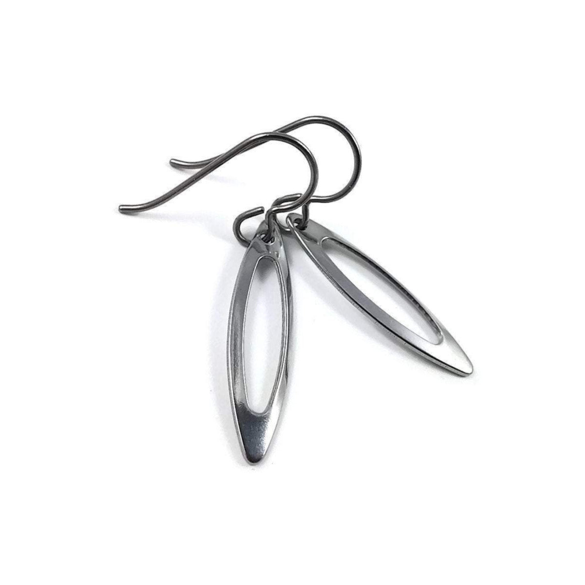 Fine oval dangle earrings - Hypoallergenic pure titanium and stainless steel