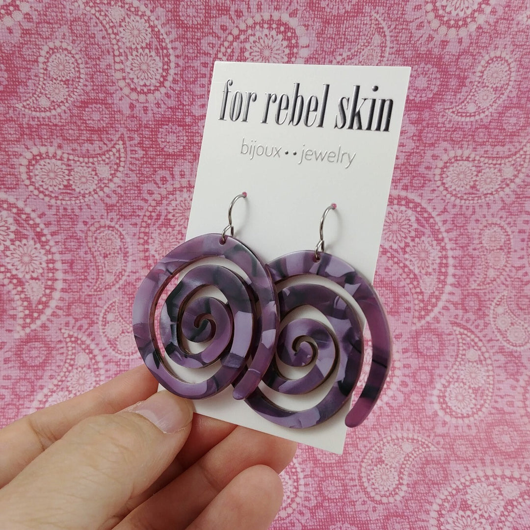 Purple resin dangle earrings, Statement modern earrings, Hypoallergenic pure titanium jewelry, Large spiral earrings