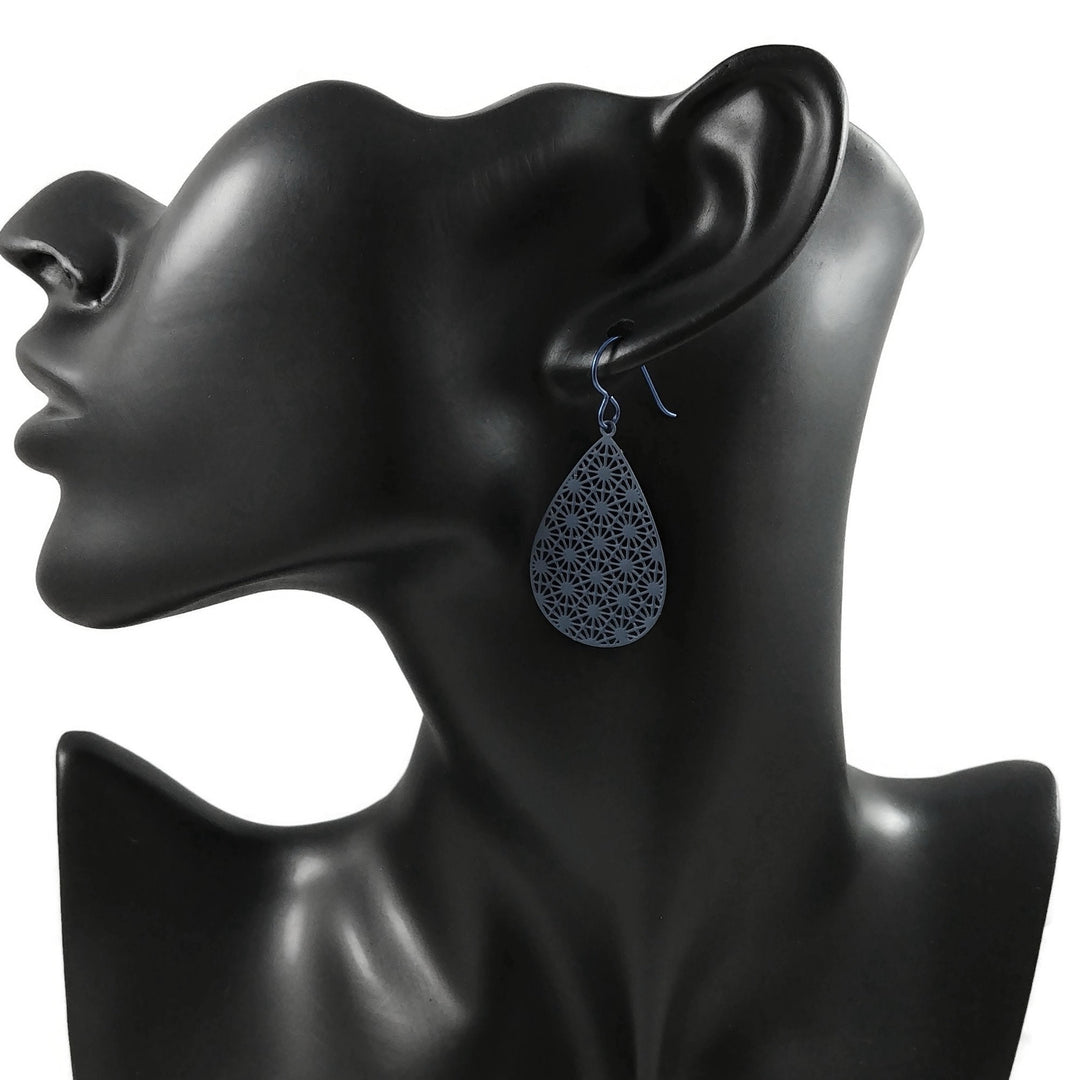 Blue teardrop niobium earrings, Hypoallergenic oval dangle earrings, Lightweight filigree jewelry