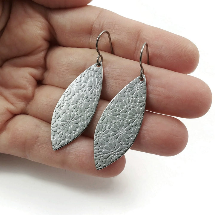 Daisy titanium dangle earrings, Hypoallergenic implant grade jewelry, Floral oval statement earrings