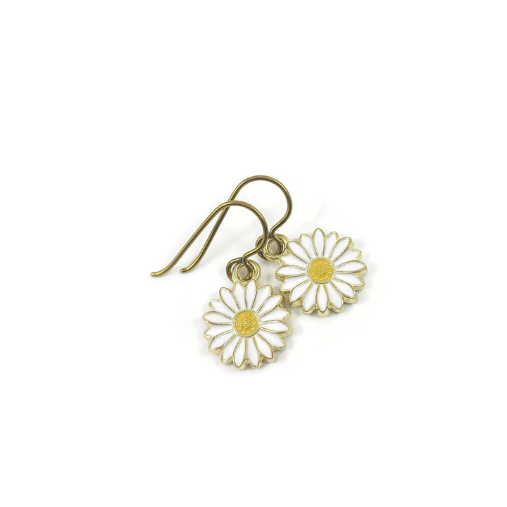 Small daisy drop earrings, Hypoallergenic niobium for sensitive ears, White and gold jewelry