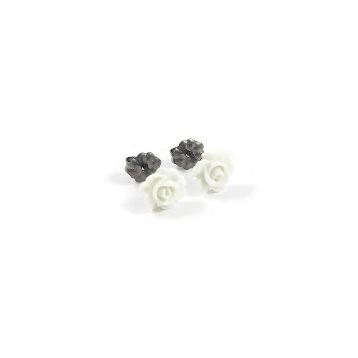Dainty white flower stud earrings, Hypoallergenic implant grade titanium for sensitive ears, Everyday jewelry