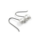 Minimalist pearl drop earrings, Hypoallergenic pure niobium jewelry, Tarnish free, Real freshwater pearl